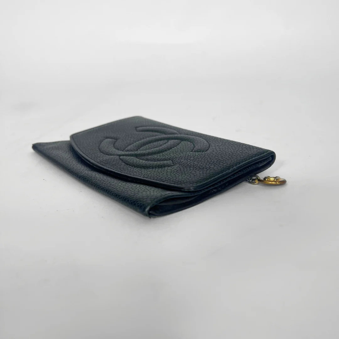 Chanel Wallet Medium Caviar Leather - Image 5