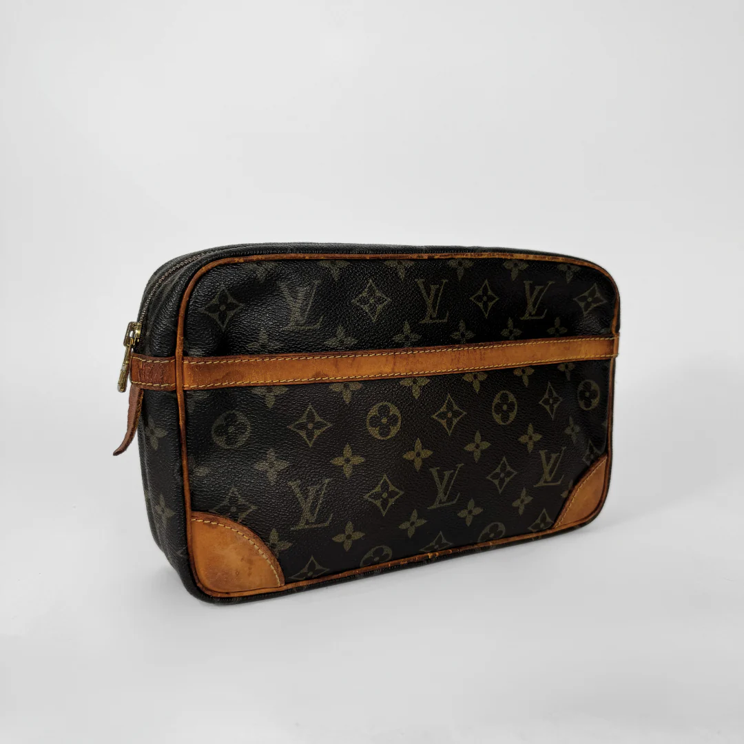 Louis Vuitton Compiegne Toiletry - Image 2