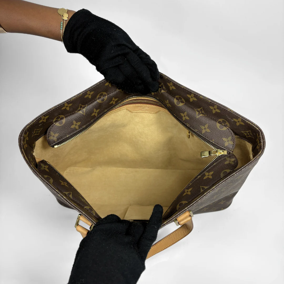 Louis Vuitton Luco Monogram Canvas - Image 7