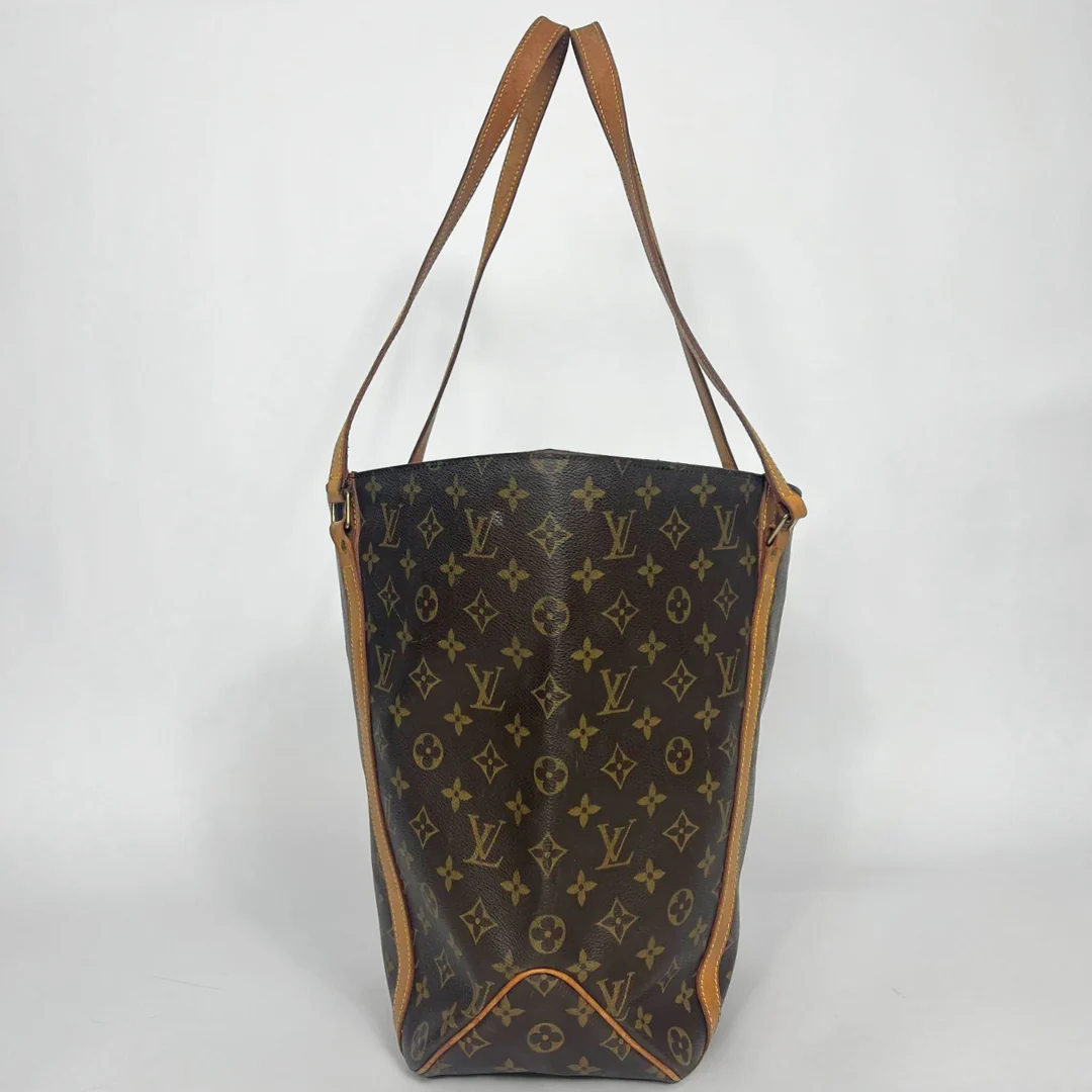 Louis Vuitton Shopper - Image 5