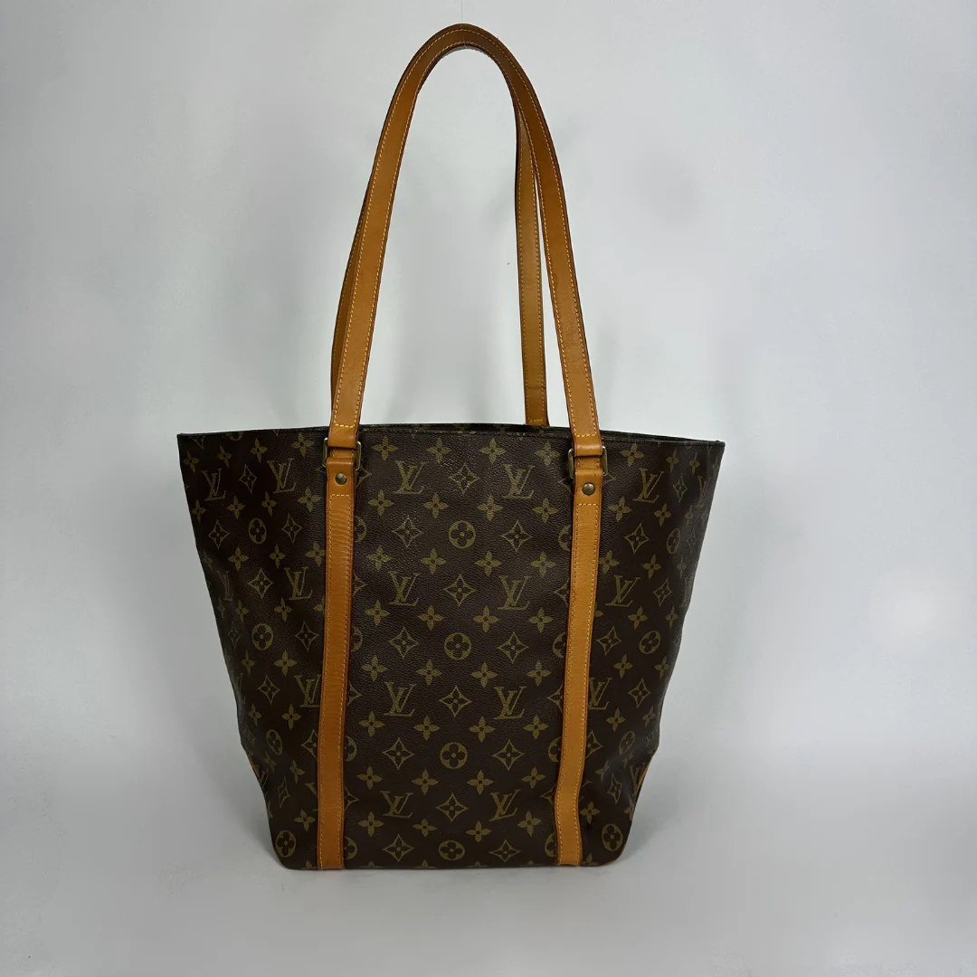 Louis Vuitton Shopper