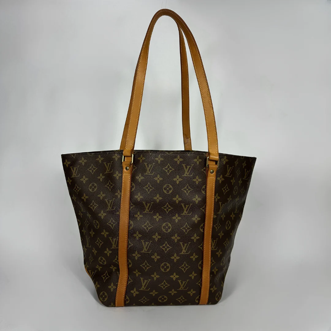 Louis Vuitton Shopper - Image 4