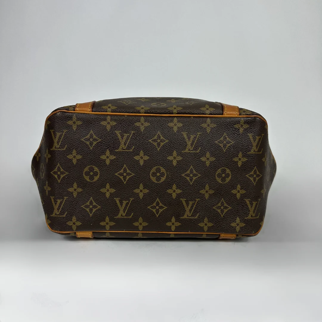 Louis Vuitton Shopper - Image 6