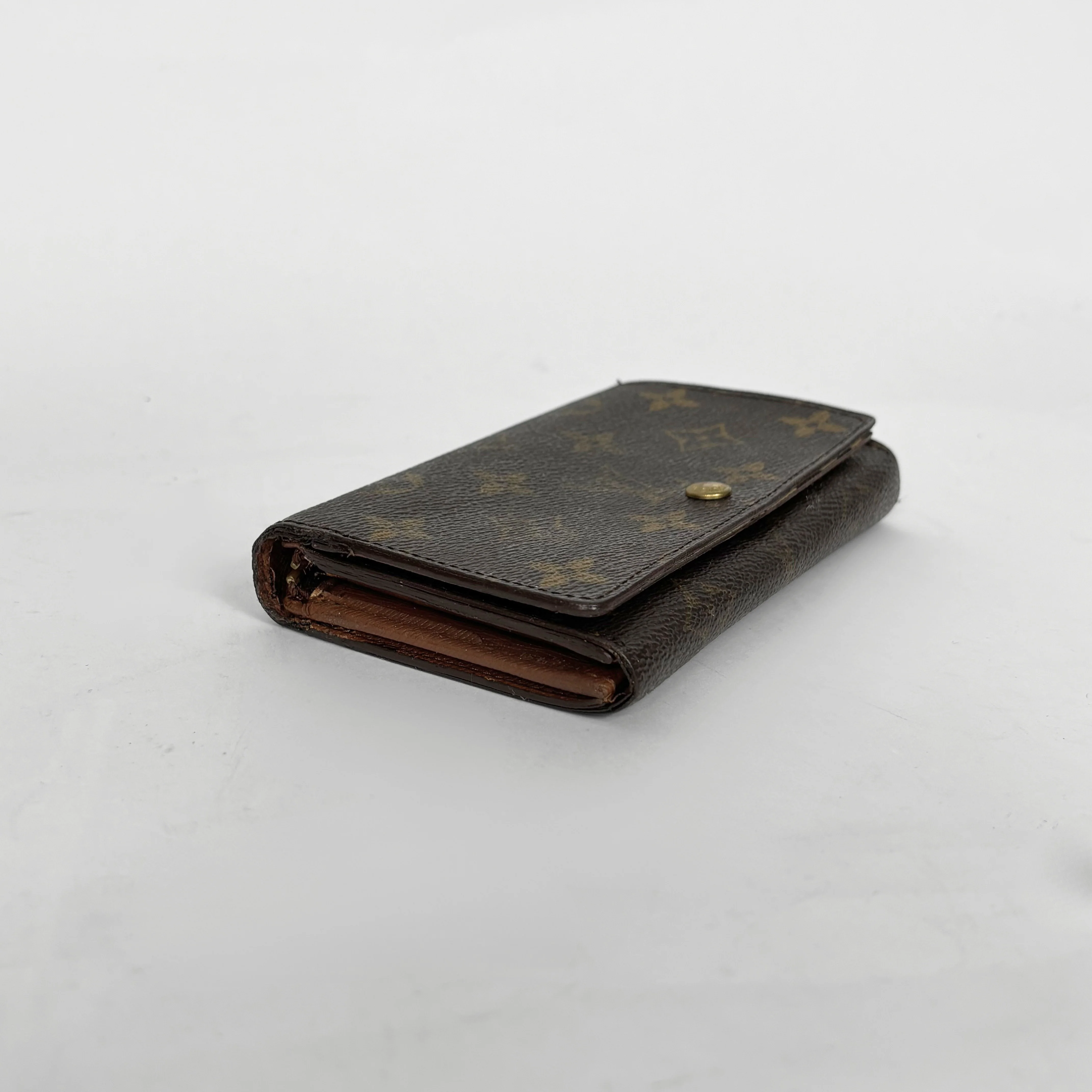 Louis Vuitton Wallet Medium - Image 4